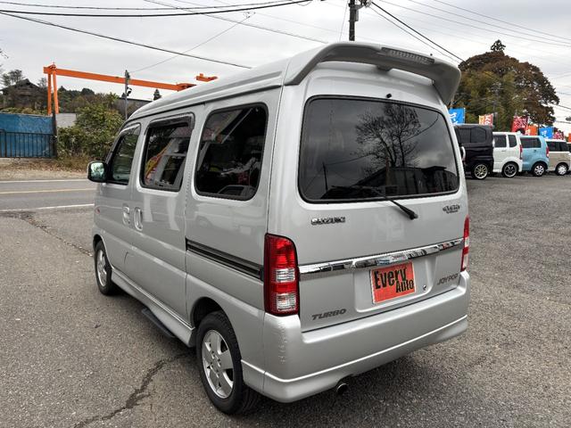 エブリイワゴン ジョイポップターボＰＺ　ＥＴＣ　両側スライドドア　ナビ　ＴＶ　キーレスエントリー　電動格納ミラー　ターボ　ＡＴ　ＡＢＳ　ＣＤ　ＵＳＢ　アルミホイール　衝突安全ボディ　エアコン　パワーステアリング　パワーウィンドウ（24枚目）