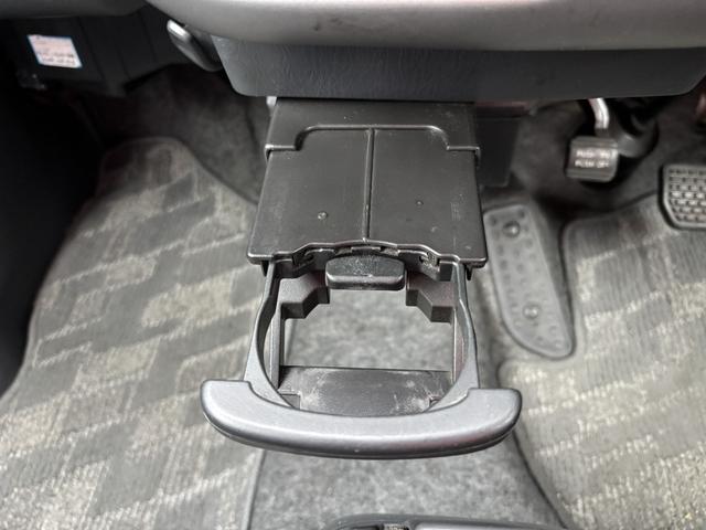 エブリイワゴン ジョイポップターボＰＺ　ＥＴＣ　両側スライドドア　ナビ　ＴＶ　キーレスエントリー　電動格納ミラー　ターボ　ＡＴ　ＡＢＳ　ＣＤ　ＵＳＢ　アルミホイール　衝突安全ボディ　エアコン　パワーステアリング　パワーウィンドウ（44枚目）