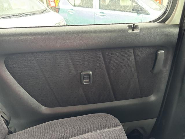 エブリイワゴン ジョイポップターボＰＺ　ＥＴＣ　両側スライドドア　ナビ　ＴＶ　キーレスエントリー　電動格納ミラー　ターボ　ＡＴ　ＡＢＳ　ＣＤ　ＵＳＢ　アルミホイール　衝突安全ボディ　エアコン　パワーステアリング　パワーウィンドウ（56枚目）