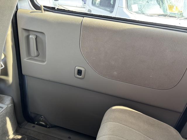 すぐにご来店頂けない場合や遠方にお住まいの方、車両状態の詳細が知りたい方はお気軽にご連絡下さい♪