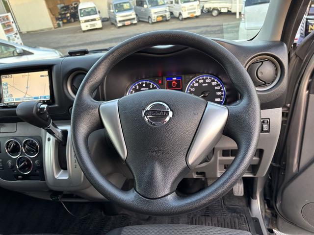 ＮＶ３５０キャラバンバン ロングプレミアムＧＸ　ＥＴＣ　バックカメラ　ナビ　ＴＶ　両側スライドドア　オートライト　スマートキー　電動格納ミラー　ＡＴ　アルミホイール　ＣＤ　ＤＶＤ再生　ＵＳＢ　Ｂｌｕｅｔｏｏｔｈ（3枚目）