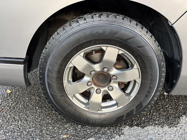 ＮＶ３５０キャラバンバン ロングプレミアムＧＸ　ＥＴＣ　バックカメラ　ナビ　ＴＶ　両側スライドドア　オートライト　スマートキー　電動格納ミラー　ＡＴ　アルミホイール　ＣＤ　ＤＶＤ再生　ＵＳＢ　Ｂｌｕｅｔｏｏｔｈ（29枚目）