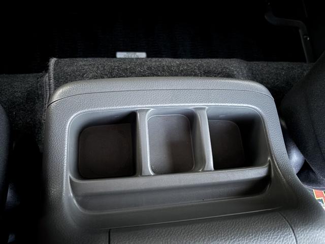 ＮＶ３５０キャラバンバン ロングプレミアムＧＸ　ＥＴＣ　バックカメラ　ナビ　ＴＶ　両側スライドドア　オートライト　スマートキー　電動格納ミラー　ＡＴ　アルミホイール　ＣＤ　ＤＶＤ再生　ＵＳＢ　Ｂｌｕｅｔｏｏｔｈ（38枚目）