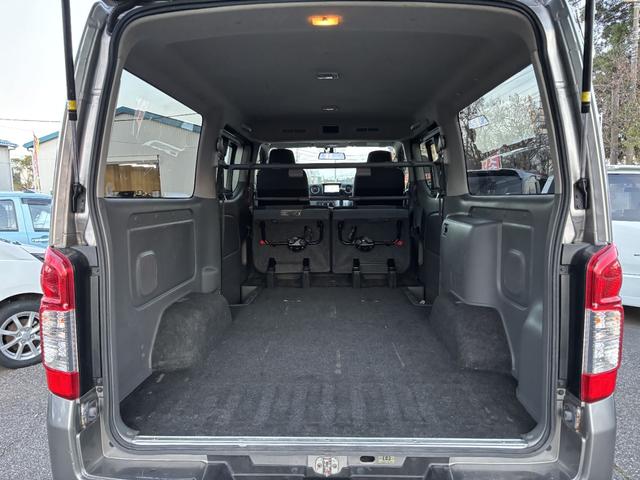 ＮＶ３５０キャラバンバン ロングプレミアムＧＸ　ＥＴＣ　バックカメラ　ナビ　ＴＶ　両側スライドドア　オートライト　スマートキー　電動格納ミラー　ＡＴ　アルミホイール　ＣＤ　ＤＶＤ再生　ＵＳＢ　Ｂｌｕｅｔｏｏｔｈ（40枚目）
