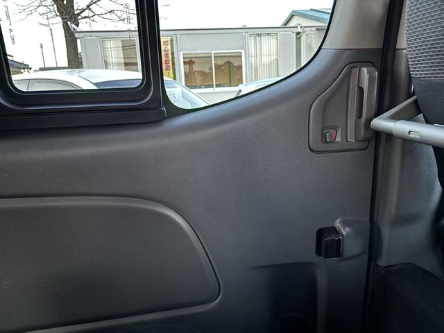 ＮＶ３５０キャラバンバン ロングプレミアムＧＸ　ＥＴＣ　バックカメラ　ナビ　ＴＶ　両側スライドドア　オートライト　スマートキー　電動格納ミラー　ＡＴ　アルミホイール　ＣＤ　ＤＶＤ再生　ＵＳＢ　Ｂｌｕｅｔｏｏｔｈ（49枚目）