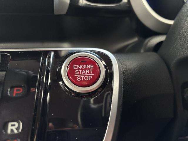 Ｎ－ＢＯＸカスタム Ｇ・ターボＬパッケージ　ＥＴＣ　バックカメラ　両側電動スライドドア　ナビ　ＴＶ　オートクルーズコントロール　衝突被害軽減システム　オートライト　ＨＩＤ　スマートキー　アイドリングストップ　電動格納ミラー　ベンチシート　ＣＶＴ（14枚目）