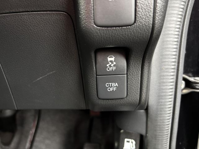 Ｎ－ＢＯＸカスタム Ｇ・ターボＬパッケージ　ＥＴＣ　バックカメラ　両側電動スライドドア　ナビ　ＴＶ　オートクルーズコントロール　衝突被害軽減システム　オートライト　ＨＩＤ　スマートキー　アイドリングストップ　電動格納ミラー　ベンチシート　ＣＶＴ（32枚目）