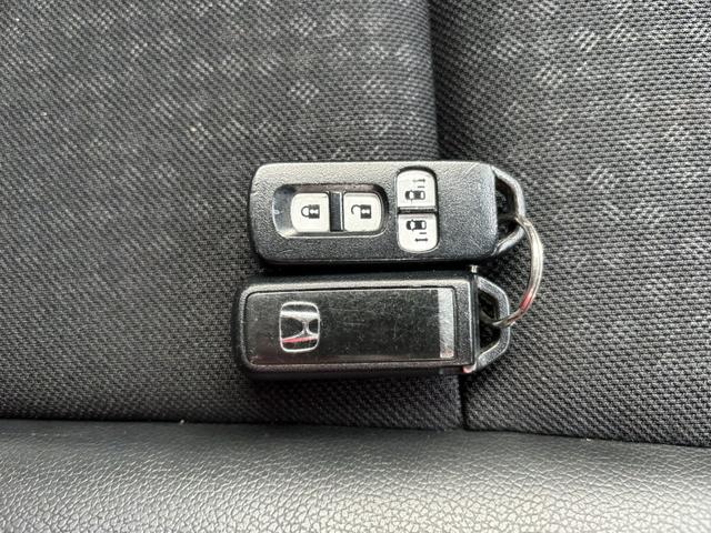 Ｎ－ＢＯＸカスタム Ｇ・ターボＬパッケージ　ＥＴＣ　バックカメラ　両側電動スライドドア　ナビ　ＴＶ　オートクルーズコントロール　衝突被害軽減システム　オートライト　ＨＩＤ　スマートキー　アイドリングストップ　電動格納ミラー　ベンチシート　ＣＶＴ（39枚目）