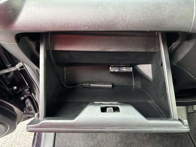 Ｎ－ＢＯＸカスタム Ｇ・ターボＬパッケージ　ＥＴＣ　バックカメラ　両側電動スライドドア　ナビ　ＴＶ　オートクルーズコントロール　衝突被害軽減システム　オートライト　ＨＩＤ　スマートキー　アイドリングストップ　電動格納ミラー　ベンチシート　ＣＶＴ（50枚目）