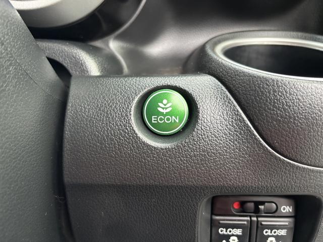 Ｎ－ＢＯＸカスタム Ｇ・ターボＬパッケージ　ＥＴＣ　バックカメラ　両側電動スライドドア　ナビ　ＴＶ　オートクルーズコントロール　衝突被害軽減システム　オートライト　ＨＩＤ　スマートキー　アイドリングストップ　電動格納ミラー　ベンチシート　ＣＶＴ（55枚目）