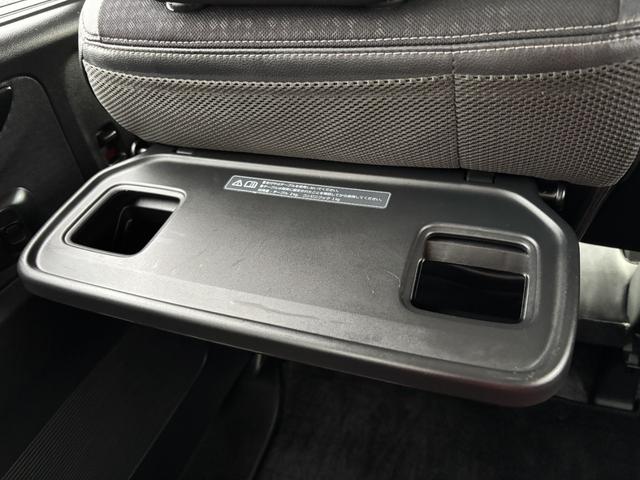 Ｎ－ＢＯＸカスタム Ｇ・ターボＬパッケージ　ＥＴＣ　バックカメラ　両側電動スライドドア　ナビ　ＴＶ　オートクルーズコントロール　衝突被害軽減システム　オートライト　ＨＩＤ　スマートキー　アイドリングストップ　電動格納ミラー　ベンチシート　ＣＶＴ（62枚目）