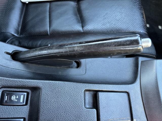 フェアレディZ バージョンT AT HID キーレスエントリー 電動格納ミラー シートヒーター アルミホイール 盗難防止システム 衝突安全ボディ ABS ESC CD DVD再生 カセット エアコン パワーステアリング(52枚目)