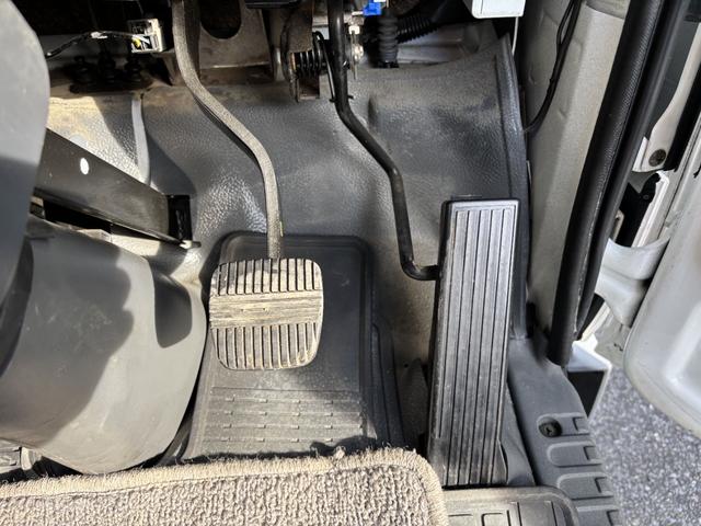 アトラストラック DX AT 後輪ダブル エアコン パワーウィンドウ 運転席エアバッグ(51枚目)