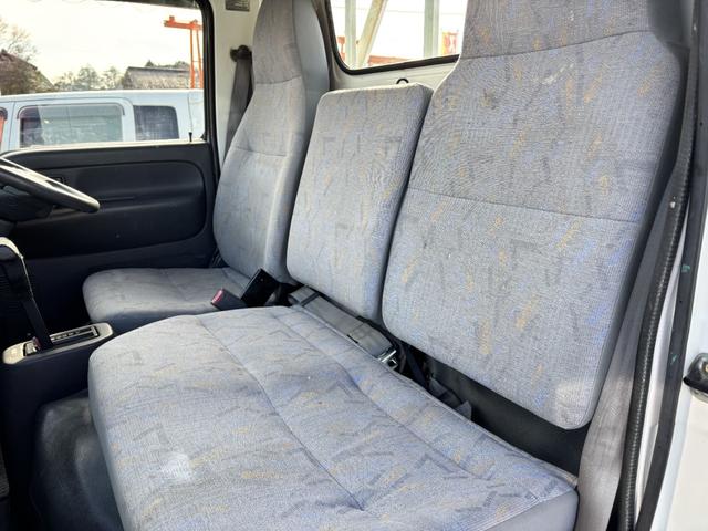 アトラストラック DX AT 後輪ダブル エアコン パワーウィンドウ 運転席エアバッグ(62枚目)