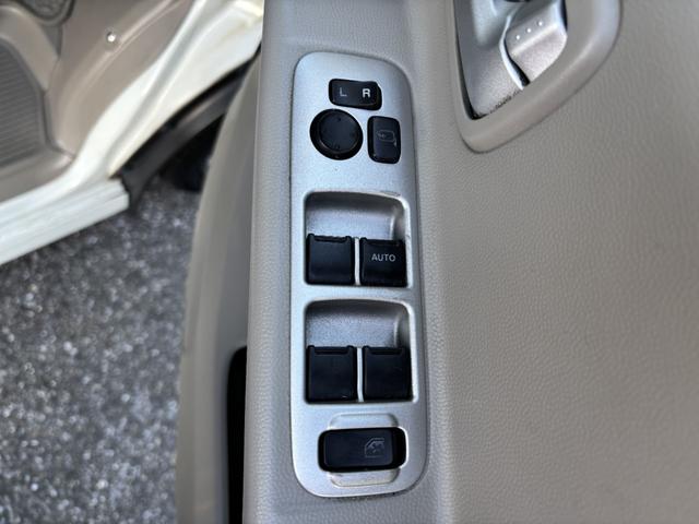 エブリイワゴン PZターボスペシャル ETC 両側電動スライドドア キーレスエントリー 電動格納ミラー ターボ AT 盗難防止システム ABS CD MD アルミホイール 衝突安全ボディ エアコン パワーステアリング パワーウィンドウ(12枚目)