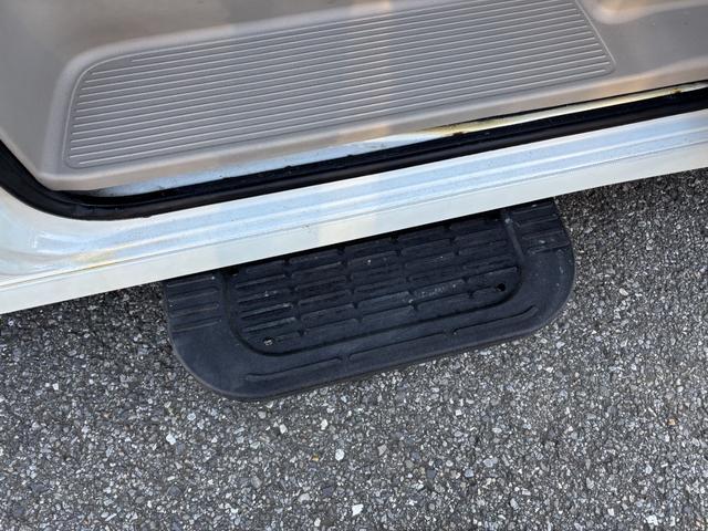 エブリイワゴン PZターボスペシャル ETC 両側電動スライドドア キーレスエントリー 電動格納ミラー ターボ AT 盗難防止システム ABS CD MD アルミホイール 衝突安全ボディ エアコン パワーステアリング パワーウィンドウ(54枚目)