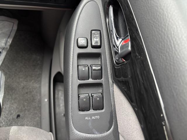 アルファードＶ ＡＳ　リミテッド　ＥＴＣ　バックカメラ　ナビ　ＴＶ　両側電動スライドドア　オートライト　ＨＩＤ　キーレスエントリー　電動格納ミラー　３列シート　ＡＴ　アルミホイール　ＣＤ　ＤＶＤ再生　ミュージックプレイヤー接続可（15枚目）