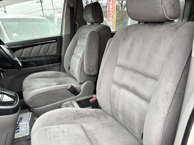 アルファードＶ ＡＳ　リミテッド　ＥＴＣ　バックカメラ　ナビ　ＴＶ　両側電動スライドドア　オートライト　ＨＩＤ　キーレスエントリー　電動格納ミラー　３列シート　ＡＴ　アルミホイール　ＣＤ　ＤＶＤ再生　ミュージックプレイヤー接続可（70枚目）