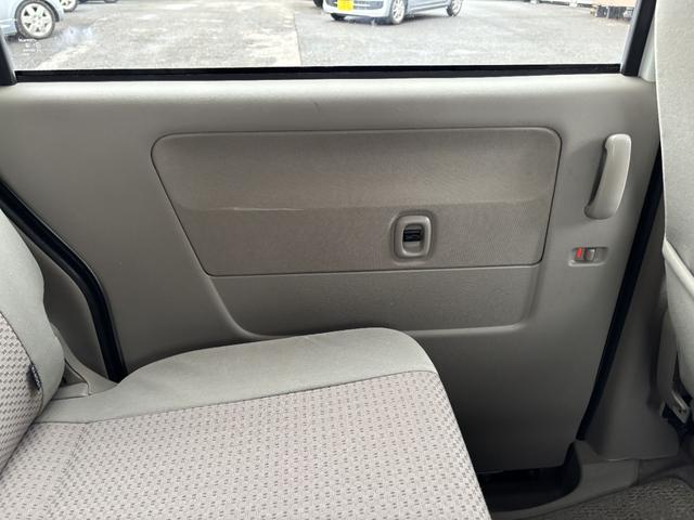 エブリイワゴン ＰＺターボ　ドライブレコーダー　ＥＴＣ　両側スライド・片側電動　キーレスエントリー　電動格納ミラー　ＡＴ　盗難防止システム　ＡＢＳ　アルミホイール　衝突安全ボディ　エアコン　パワーステアリング　パワーウィンドウ（44枚目）