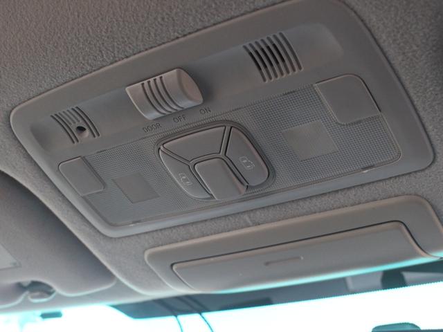 エスティマ 2.4アエラス Gエディション 両側電動スライドドア・Bluetooth接続・フリップダウンモニター・バックカメラ・クルーズコントロール・ETC・ドライブレコーダ・スマートキー・ウッドコンビハンドル・コーナーセンサー・純正17アルミ(12枚目)