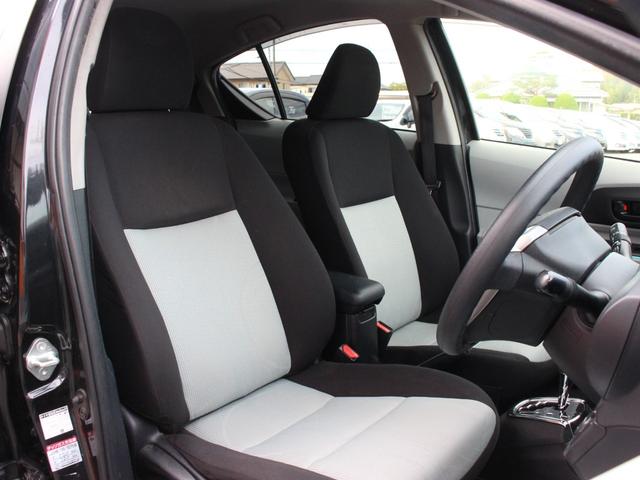 アクア S Bluetooth接続・バックカメラ・LEDヘッドライト・シートヒーター・フルセグ・スマートキー・ETC・オートA/C・純正18インチアルミ16インチアルミ・プッシュスタート・ドアバイザー(35枚目)