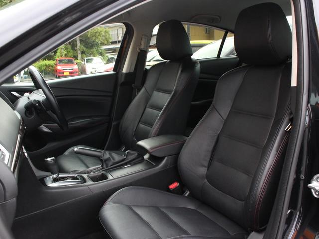 アテンザセダン ＸＤ　Ｌパッケージ　電動黒革シート・シートヒーター・バックカメラ・追従クルーズコントロール・コーナーセンサー・ＥＴＣ・スマートキー・ＳＤナビ・パドルシフト・ＨＩＤヘッドライト・純正１９インチアルミ・ドアバイザー（4枚目）