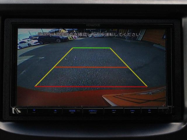 フィット RS 6速MT・Bluetooth接続・バックカメラ・HIDヘッドライト・WORK17インチアルミ・ローダウン・無限グリル&マフラー・スマートキー・ETC・エアロ・プライバシーガラス・ドアバイザー(19枚目)