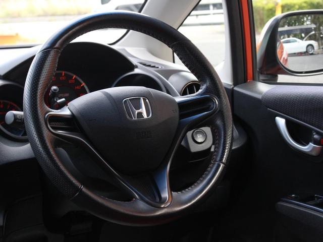 フィット RS 6速MT・Bluetooth接続・バックカメラ・HIDヘッドライト・WORK17インチアルミ・ローダウン・無限グリル&マフラー・スマートキー・ETC・エアロ・プライバシーガラス・ドアバイザー(40枚目)