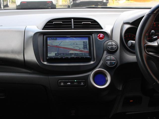 フィット RS 6速MT・Bluetooth接続・バックカメラ・HIDヘッドライト・WORK17インチアルミ・ローダウン・無限グリル&マフラー・スマートキー・ETC・エアロ・プライバシーガラス・ドアバイザー(41枚目)