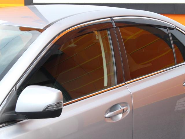 レガシィＢ４ ２．５ｉ　ＢスポーツアイサイトＧパッケージ　電動半革シート・バックカメラ・追従クルーズコントロール・ＨＩＤヘッドライト・スマートキー・プッシュスタート・社外１７インチアルミ・ＥＴＣ・パドルシフト・革巻きハンドル・オートＡ／Ｃ（19枚目）