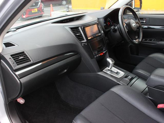 レガシィＢ４ ２．５ｉ　ＢスポーツアイサイトＧパッケージ　電動半革シート・バックカメラ・追従クルーズコントロール・ＨＩＤヘッドライト・スマートキー・プッシュスタート・社外１７インチアルミ・ＥＴＣ・パドルシフト・革巻きハンドル・オートＡ／Ｃ（34枚目）