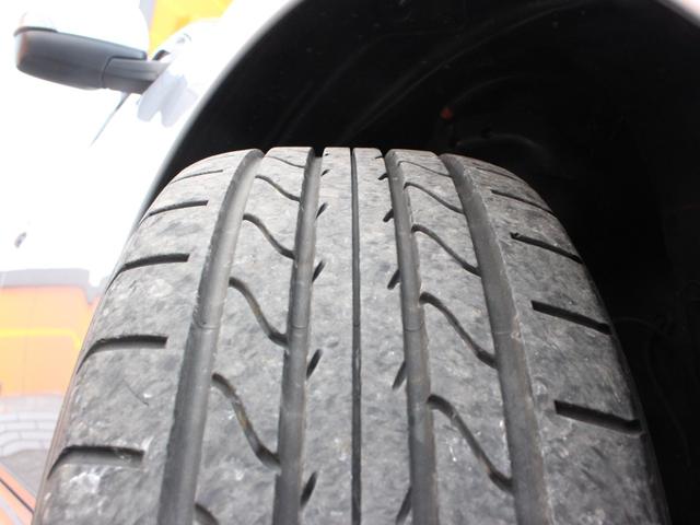 レガシィＢ４ ２．５ｉ　ＢスポーツアイサイトＧパッケージ　電動半革シート・バックカメラ・追従クルーズコントロール・ＨＩＤヘッドライト・スマートキー・プッシュスタート・社外１７インチアルミ・ＥＴＣ・パドルシフト・革巻きハンドル・オートＡ／Ｃ（51枚目）