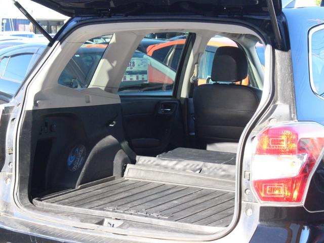 フォレスター ２．０ＸＴ　アイサイト　ターボ車・電動ハーフレザーシート・Ｂｌｕｅｔｏｏｔｈ接続・バックカメラ・追従クルーズコントロール・プッシュスタート・スマートキー・ルーフレール・社外１８インチアルミ・パドルシフト・オートＡ／Ｃ（32枚目）