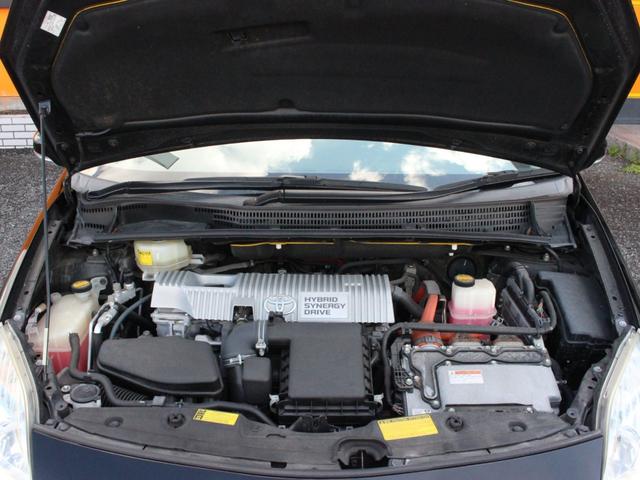 プリウス Ｓ　Ｂｌｕｅｔｏｏｔｈ接続・バックカメラ・ＥＴＣ・ワンセグ・ドライブレコーダー・スマートキー・プッシュスタート・純正１５インチアルミ・ドアバイザー・オートＡ／Ｃ・ヘッドライトレベライザー（23枚目）