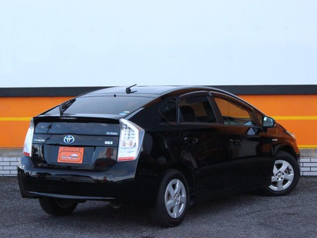 プリウス Ｓ　Ｂｌｕｅｔｏｏｔｈ接続・バックカメラ・ＥＴＣ・ワンセグ・ドライブレコーダー・スマートキー・プッシュスタート・純正１５インチアルミ・ドアバイザー・オートＡ／Ｃ・ヘッドライトレベライザー（26枚目）