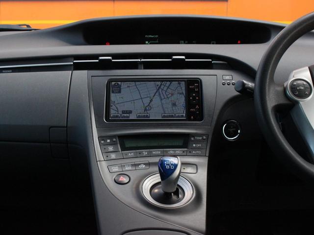 プリウス Ｓ　Ｂｌｕｅｔｏｏｔｈ接続・バックカメラ・ＥＴＣ・ワンセグ・ドライブレコーダー・スマートキー・プッシュスタート・純正１５インチアルミ・ドアバイザー・オートＡ／Ｃ・ヘッドライトレベライザー（30枚目）