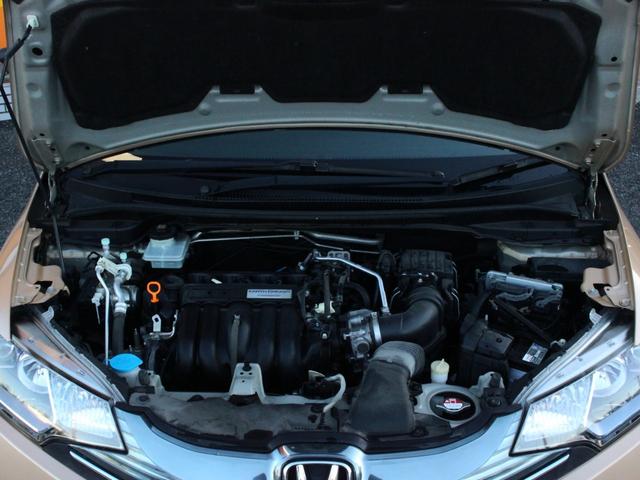 フィットハイブリッド Lパッケージ ワンオーナー・ハーフレザーシート・LEDヘッドライト・バックカメラ・メモリーナビ・フルセグ・USB入力・スマートキー・ETC・クルーズコントロール・オートA/C・ウィンカーミラー(24枚目)
