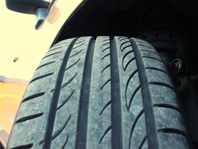 フィットハイブリッド Lパッケージ ワンオーナー・ハーフレザーシート・LEDヘッドライト・バックカメラ・メモリーナビ・フルセグ・USB入力・スマートキー・ETC・クルーズコントロール・オートA/C・ウィンカーミラー(47枚目)