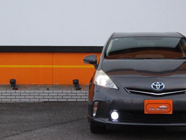 プリウスアルファ Sツーリングセレクション LEDヘッドライト&フォグランプ・Bluetooth接続・バックカメラ・フリップダウンモニター・スマートキー・ETC・オートA/C・社外ウッドコンビハンドル・純正17インチアルミ・プッシュスタート(18枚目)