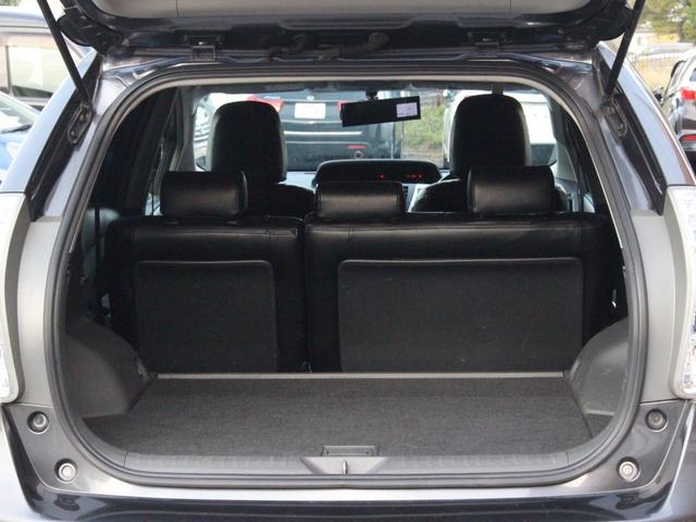 プリウスアルファ Sツーリングセレクション LEDヘッドライト&フォグランプ・Bluetooth接続・バックカメラ・フリップダウンモニター・スマートキー・ETC・オートA/C・社外ウッドコンビハンドル・純正17インチアルミ・プッシュスタート(29枚目)