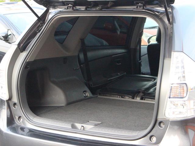 プリウスアルファ Sツーリングセレクション LEDヘッドライト&フォグランプ・Bluetooth接続・バックカメラ・フリップダウンモニター・スマートキー・ETC・オートA/C・社外ウッドコンビハンドル・純正17インチアルミ・プッシュスタート(30枚目)