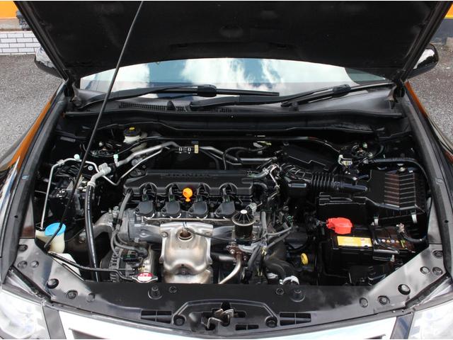 アコードツアラー 20TL スマートスタイルパッケージ Gathersナビ・ルーフレール・バックカメラ・地デジ・ETC・クルーズコントロール・スマートキー・HIDヘッドライト・パドルシフト・横滑り防止装置・社外17インチアルミ・ドアバイザー(23枚目)