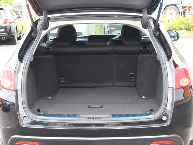 アコードツアラー 20TL スマートスタイルパッケージ Gathersナビ・ルーフレール・バックカメラ・地デジ・ETC・クルーズコントロール・スマートキー・HIDヘッドライト・パドルシフト・横滑り防止装置・社外17インチアルミ・ドアバイザー(32枚目)