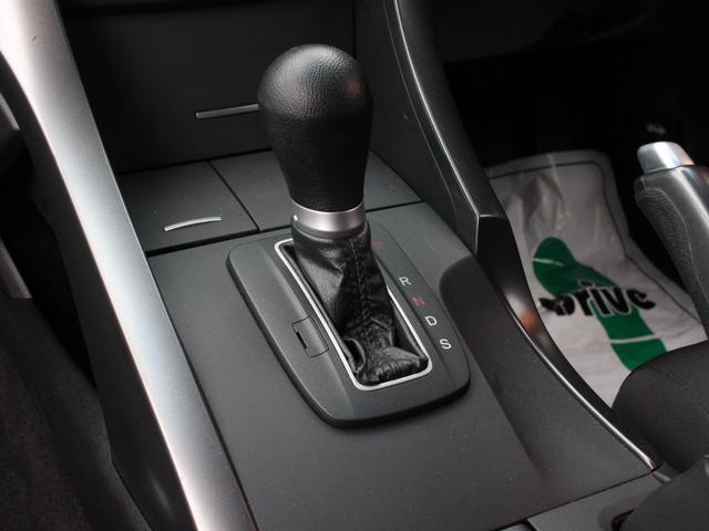 アコードツアラー 20TL スマートスタイルパッケージ Gathersナビ・ルーフレール・バックカメラ・地デジ・ETC・クルーズコントロール・スマートキー・HIDヘッドライト・パドルシフト・横滑り防止装置・社外17インチアルミ・ドアバイザー(48枚目)