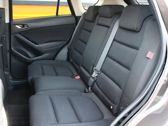 ＣＸ－５ ＸＤ　プロアクティブ　追従クルーズコントロール・Ｂｌｕｅｔｏｏｔｈ接続・サイド＆バックカメラ・フルセグ・ＥＴＣ・スマートキー・ＨＩＤヘッドライト・純正１７インチアルミ・プッシュスタート・オートＡ／Ｃ・革巻ハンドル・ＳＤナビ（6枚目）