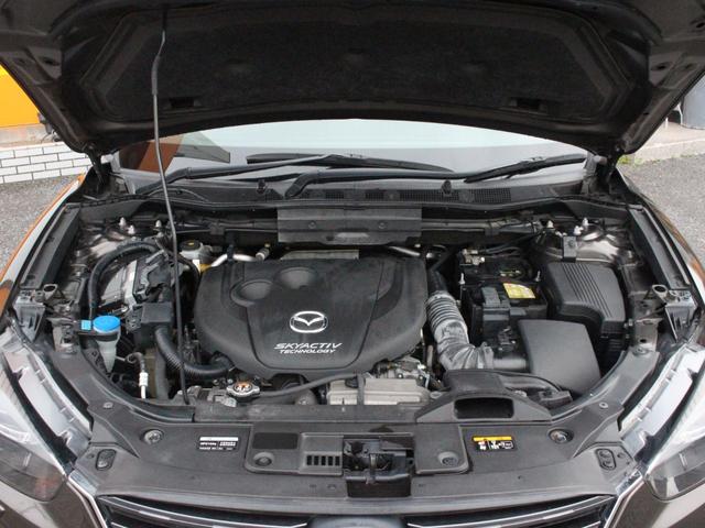 ＣＸ－５ ＸＤ　プロアクティブ　追従クルーズコントロール・Ｂｌｕｅｔｏｏｔｈ接続・サイド＆バックカメラ・フルセグ・ＥＴＣ・スマートキー・ＨＩＤヘッドライト・純正１７インチアルミ・プッシュスタート・オートＡ／Ｃ・革巻ハンドル・ＳＤナビ（23枚目）