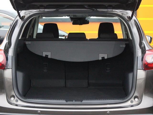 ＣＸ－５ ＸＤ　プロアクティブ　追従クルーズコントロール・Ｂｌｕｅｔｏｏｔｈ接続・サイド＆バックカメラ・フルセグ・ＥＴＣ・スマートキー・ＨＩＤヘッドライト・純正１７インチアルミ・プッシュスタート・オートＡ／Ｃ・革巻ハンドル・ＳＤナビ（29枚目）