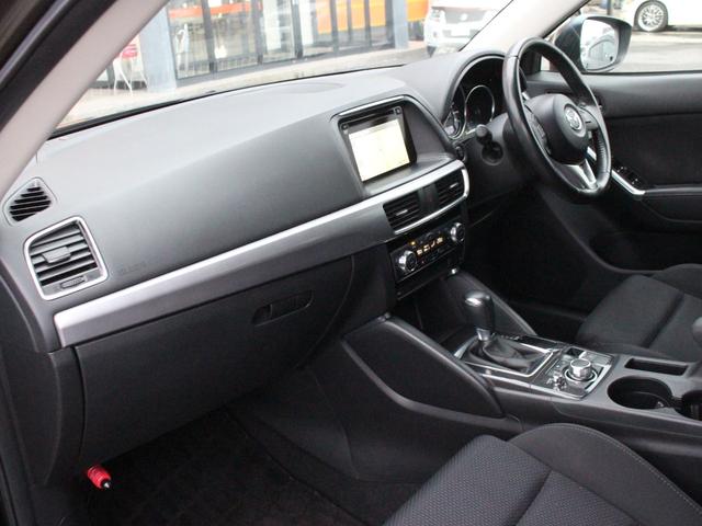 ＣＸ－５ ＸＤ　プロアクティブ　追従クルーズコントロール・Ｂｌｕｅｔｏｏｔｈ接続・サイド＆バックカメラ・フルセグ・ＥＴＣ・スマートキー・ＨＩＤヘッドライト・純正１７インチアルミ・プッシュスタート・オートＡ／Ｃ・革巻ハンドル・ＳＤナビ（35枚目）