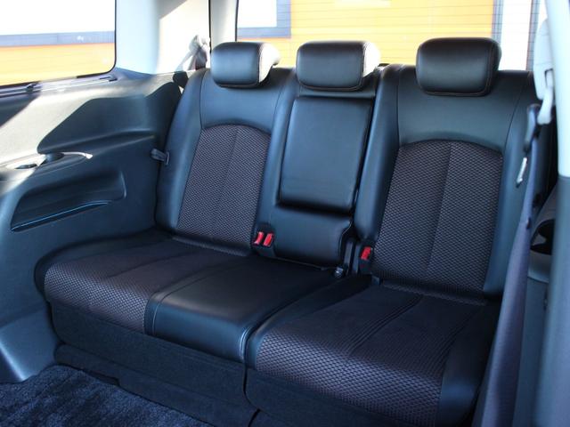 エルグランド ２５０ハイウェイスター　両側電動スライドドア・ハーフレザーシート・Ｂｌｕｅｔｏｏｔｈ接続・フルセグ・フリップダウンモニター・バックカメラ・ＥＴＣ・社外２０インチアルミ・インテリキー・プッシュスタート・オートＡ／Ｃ・ドアバイザ（10枚目）