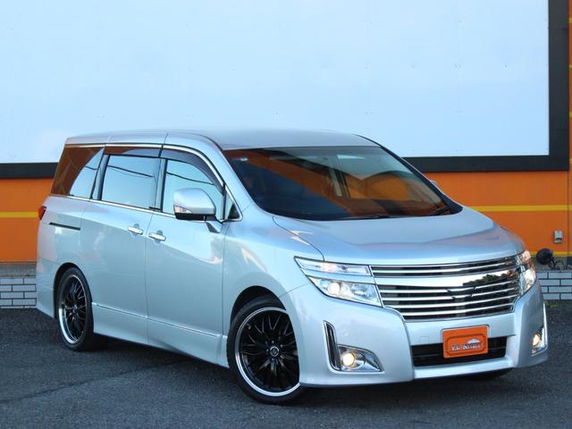 エルグランド ２５０ハイウェイスター　両側電動スライドドア・ハーフレザーシート・Ｂｌｕｅｔｏｏｔｈ接続・フルセグ・フリップダウンモニター・バックカメラ・ＥＴＣ・社外２０インチアルミ・インテリキー・プッシュスタート・オートＡ／Ｃ・ドアバイザ（25枚目）